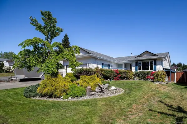 1076 Springbok Rd, Campbell River BC V9W 7K7