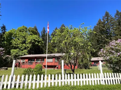 1855 Oyster Way, Gabriola Island BC V0R 1X6