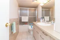 View 16