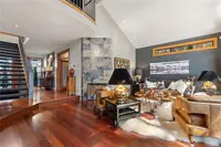 View 10