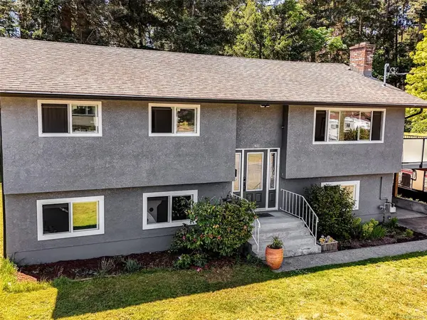 435 Dressler Rd, Colwood BC V9C 2W6 - 6 bed, 2 bath in Colwood