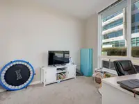 View 16