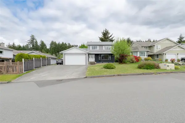 4185 Parkinson Pl, Port Alberni BC V9Y 8B8 - 4 bed, 3.0 bath in Port Alberni