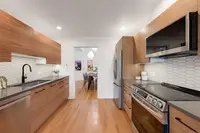 View 10