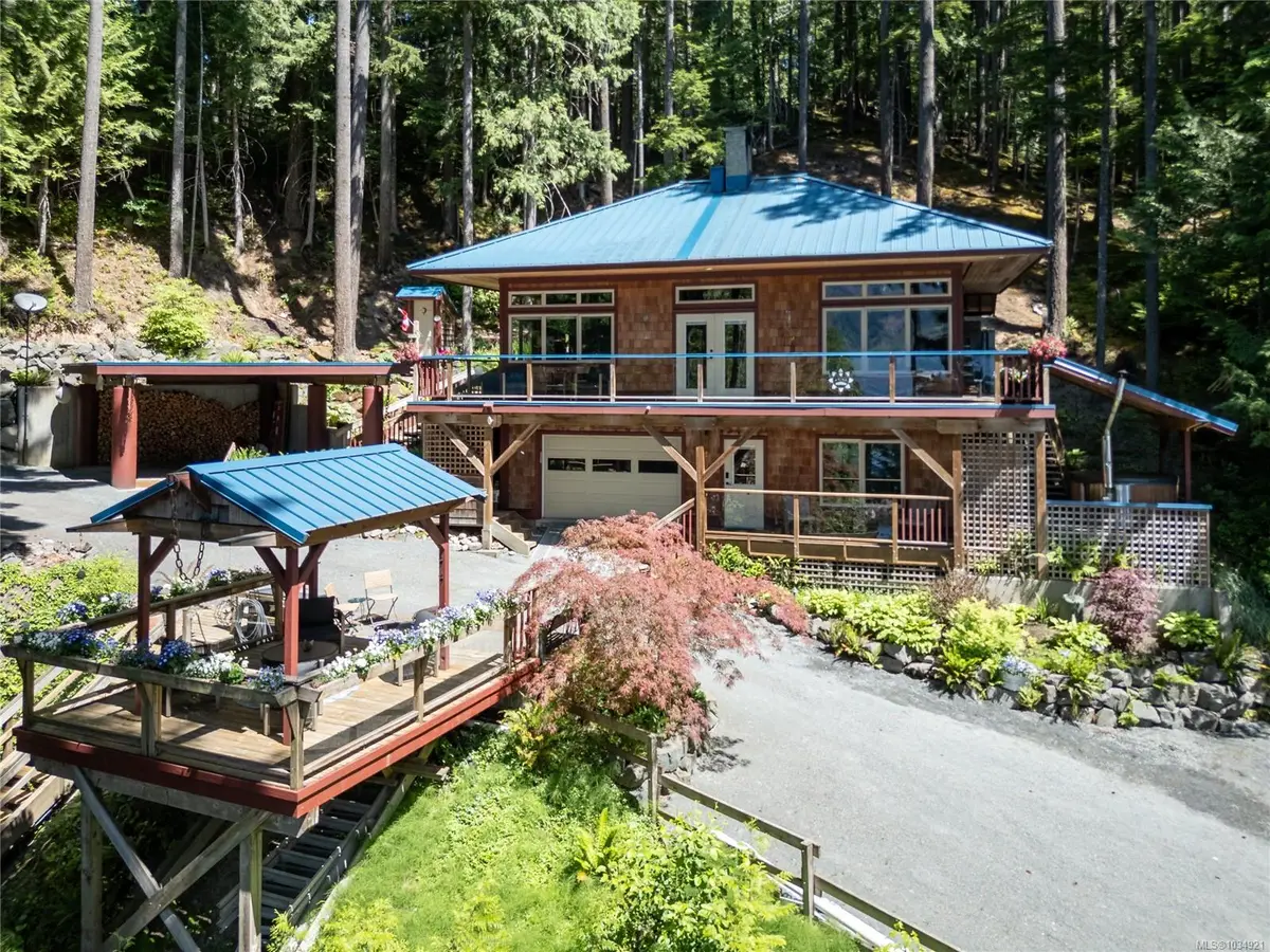 30 Baikie Dr, Campbell River BC V9W 2C5