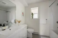 View 32