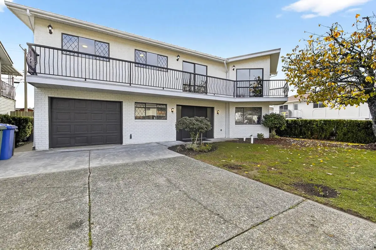 3782 Grieve Rd, Port Alberni BC V9Y 7W7