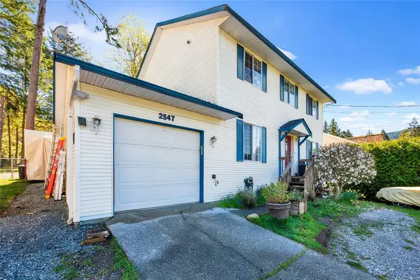 2547 Davidson Rd, Shawnigan Lake BC V0R 2W2