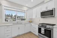 View 16