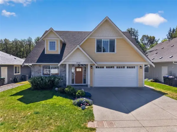 2538 Branch Ave, Courtenay BC V9N 9J9