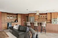 View 16