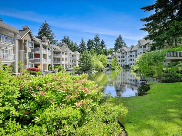 5625 Edgewater Lane # 205, Nanaimo BC V9T 6K1 - 2 bed, 2.0 bath in Nanaimo