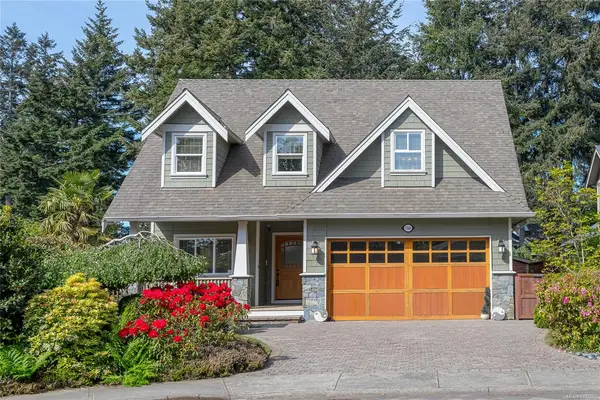 3366 Passage Way, Colwood BC V9C 4J6