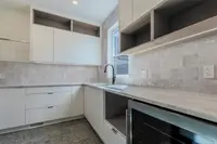 View 16
