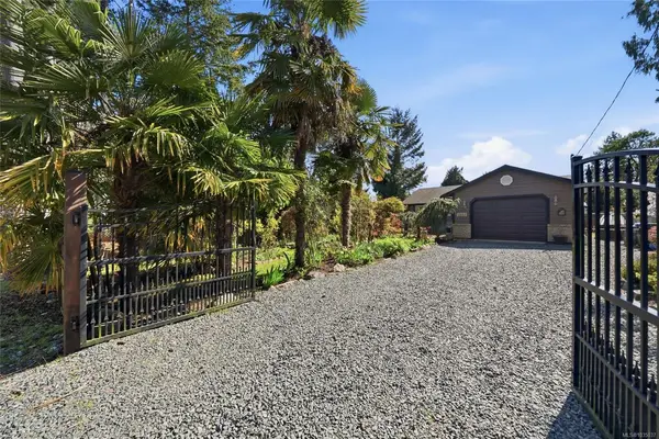 1220 Marina Way, Nanoose Bay BC V9P 9B8
