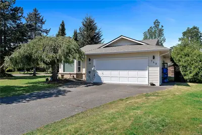 748 macan Pl, Colwood BC V9B 5P4
