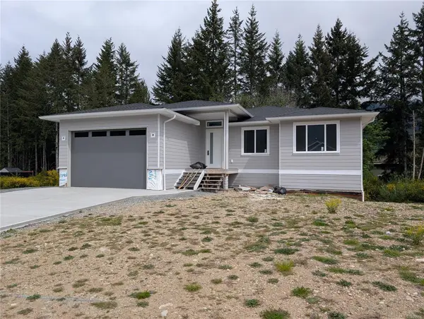 149 Edgewood Dr, Lake Cowichan BC V0R 2G0