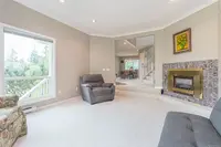 View 10