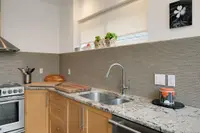 View 24