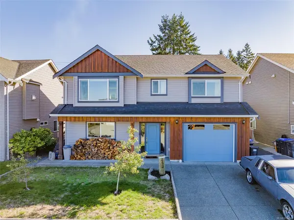 2174 Village Dr, Nanaimo BC V9X 0A7 - 4 bed, 2 bath in Nanaimo