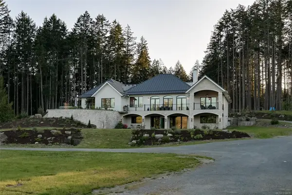 4939 Waters Rd, Duncan BC V9L 6S9