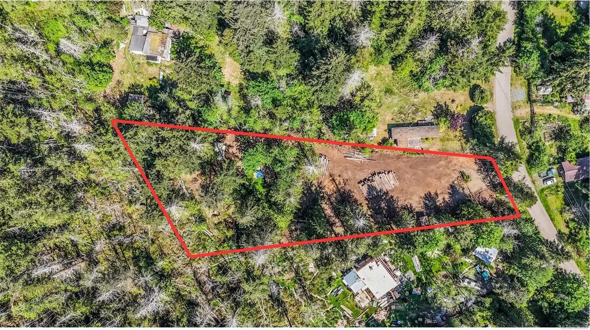 3250 Gunpowder Trail, Hornby Island BC V0R 1Z0