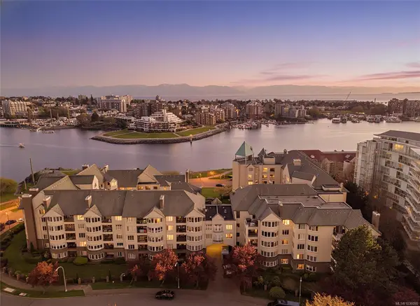 50 Songhees Rd # 409, Victoria BC V9A 7J4