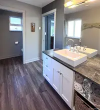 View 32