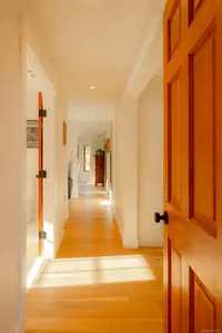 View 32