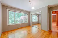 View 16