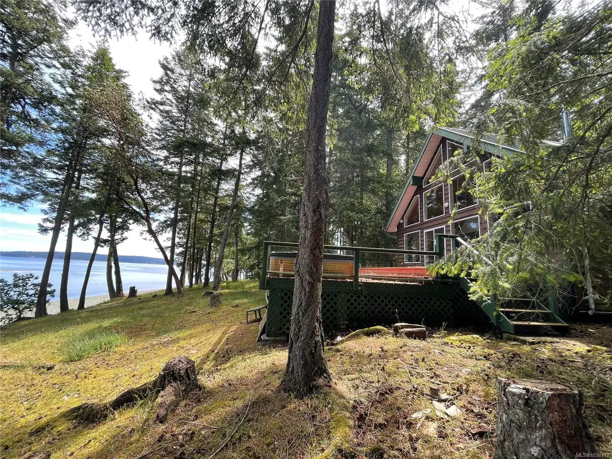 1022 Sea Fern Lane, Mudge Island BC V0V 0V0