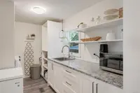 View 24