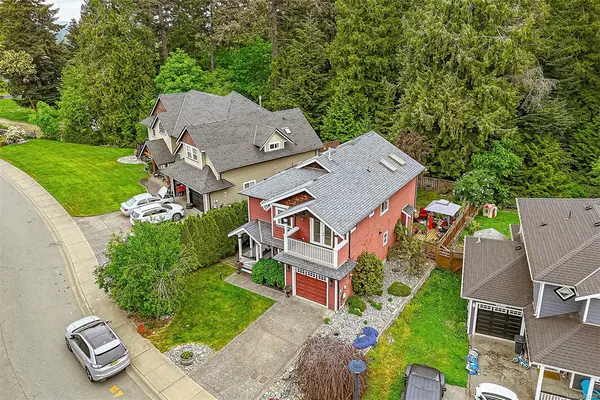 3415 Pattison Way, Colwood BC V9C 4K9 - 3 bed, 3.0 bath in Colwood