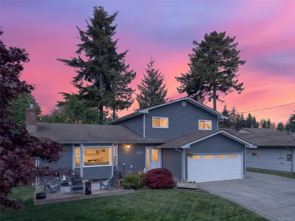450 McLean St S, Campbell River BC V9W 5W1