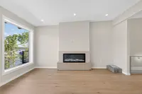View 10