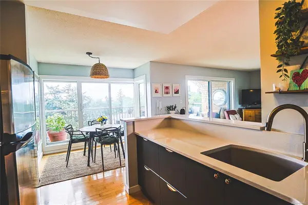 4030 Quadra St # 604, Saanich BC V8X 1K2