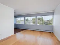 View 10