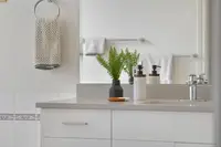 View 24