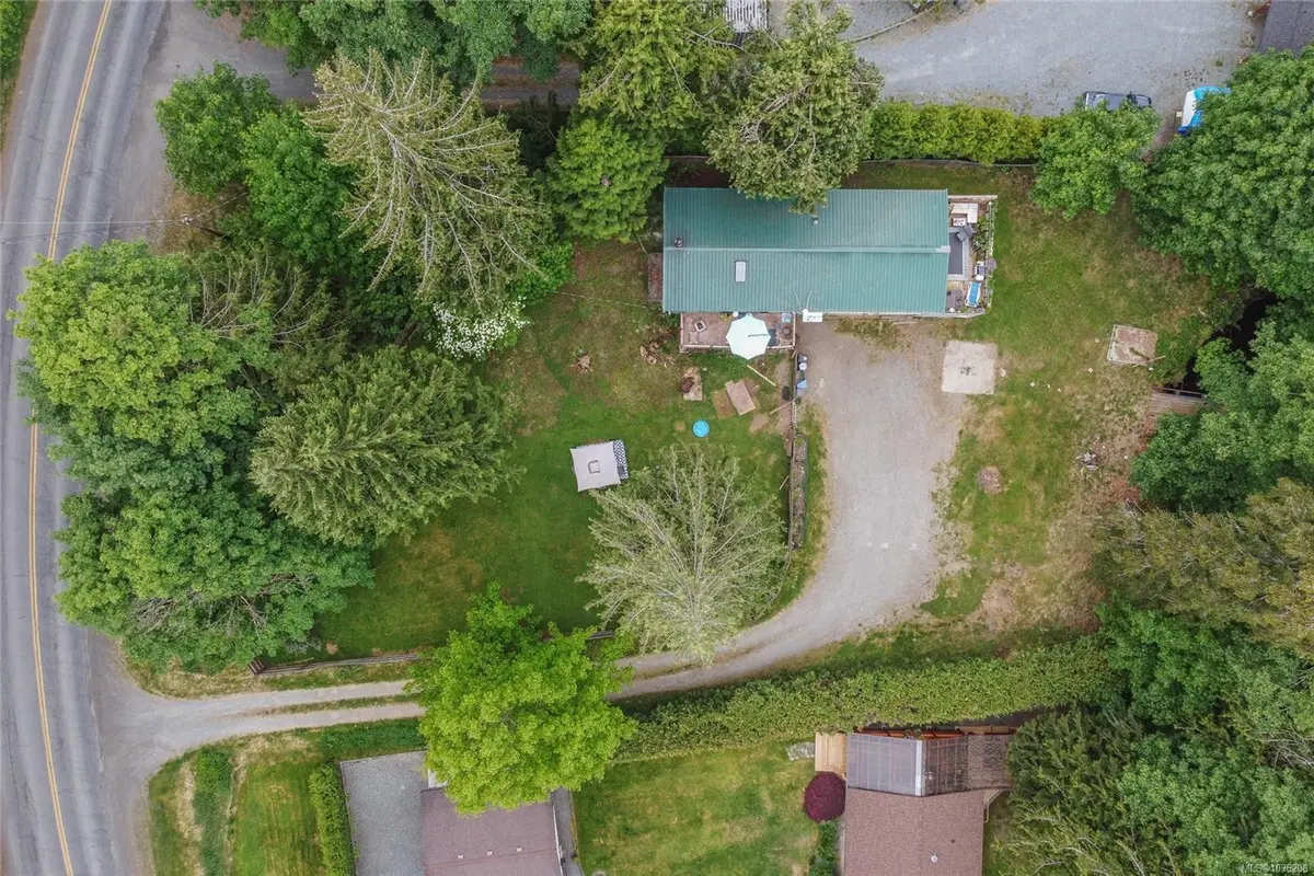 4547 Cowichan Lake Rd, Duncan BC V9L 5J4