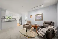 View 10
