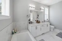 View 32