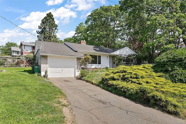 1290 Derby Rd, Saanich BC V8P 1S8