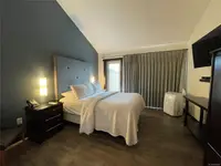 View 33