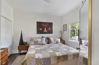 View 10