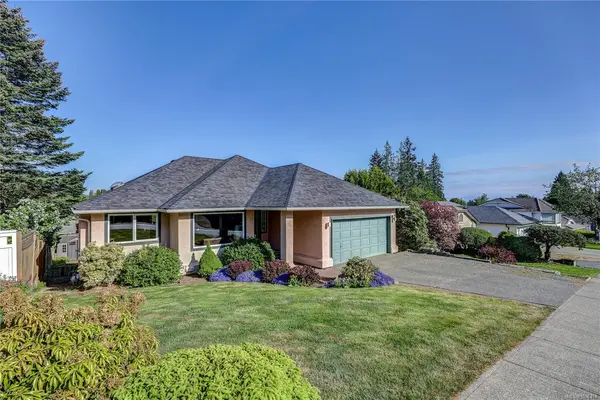 5811 Tweedsmuir Cres, Nanaimo BC V9T 5Y6