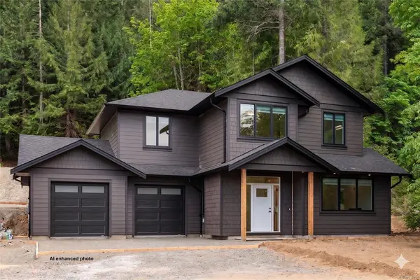8019 Ridge Rd, Lantzville BC V0R 2H0