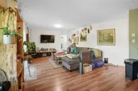 View 25