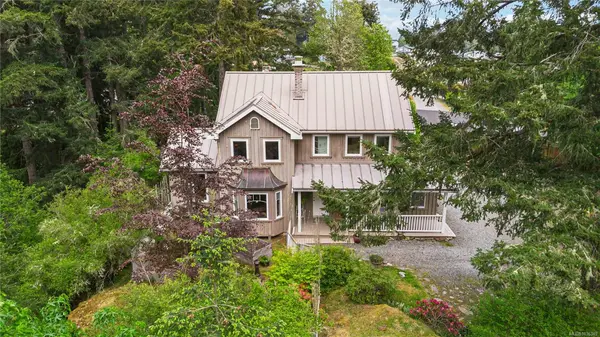 2193 Firwood Pl, Sooke BC V9Z 0N2 - 3 bed, 3 bath in Sooke