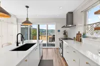 View 10