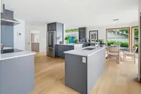 View 19